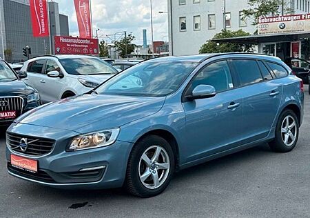 Volvo V60 Kombi 2.0 Diesel*Navi*Tempo*PDC*1.Hand*TOP