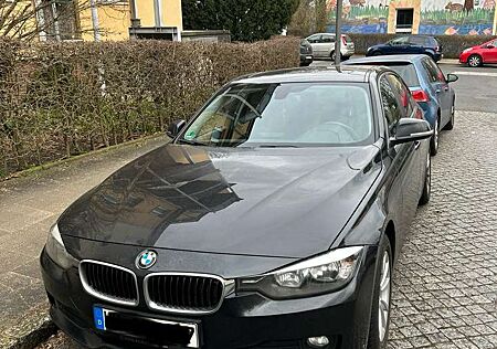 BMW 320 d Efficient Dynamics Edition