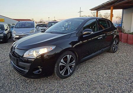 Renault Megane 1.4 Bose Edition TCE 130