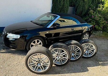 Audi A4 Cabriolet 2.0 TDI S-Line Sport+ Top