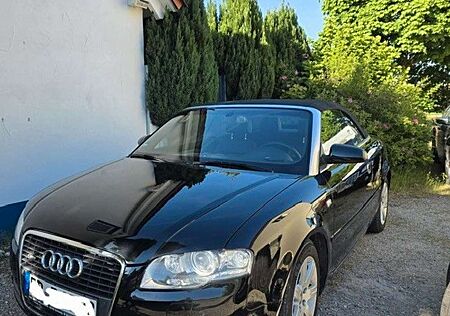 Audi A4 Cabriolet 2.0 TDI S-Line Sport+ Top