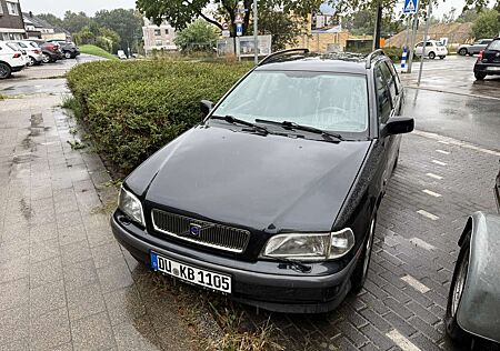 Volvo V40 1.8