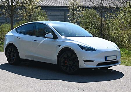 Tesla Model Y Performance Dual Motor AWD