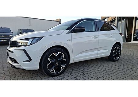 Opel Grandland 1.2 Ultimate FACEL. MATRIX-LED 360°