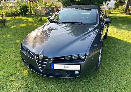 Alfa Romeo Spider 2.4 JTDM 20V