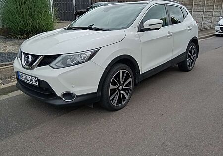 Nissan Qashqai 1.6 dCi TEKNA