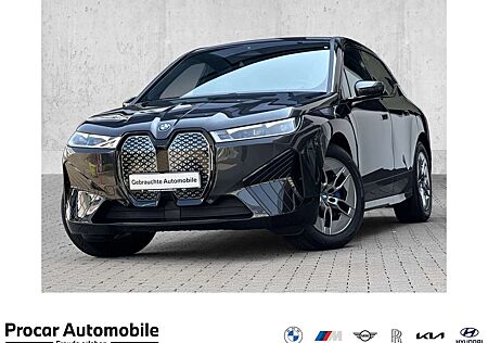 BMW iX xDrive40 M Sport AHK DA PA LASER H/K DAB