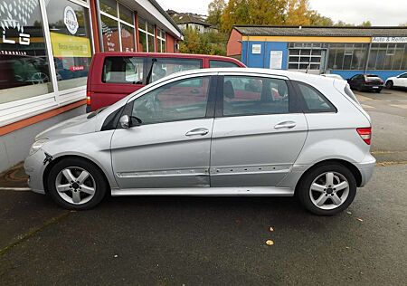 Mercedes-Benz B 200 gebraucht kaufen Mercedes-Benz B 200 B-Klasse Diesel CDI Automatik/KLIMA/PDC