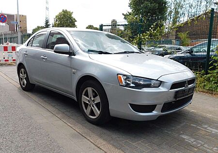 Mitsubishi Lancer Lim. Invite 1.5 MPI