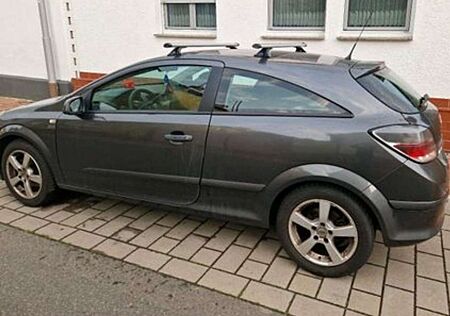 Opel Astra H GTC