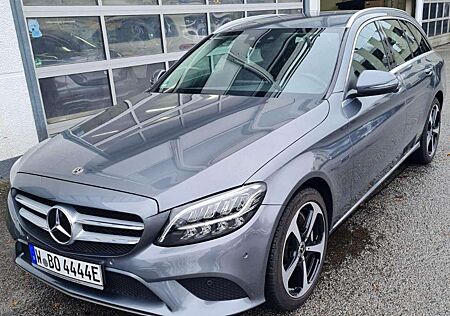 Mercedes-Benz C 300 de T 9G-TRONIC