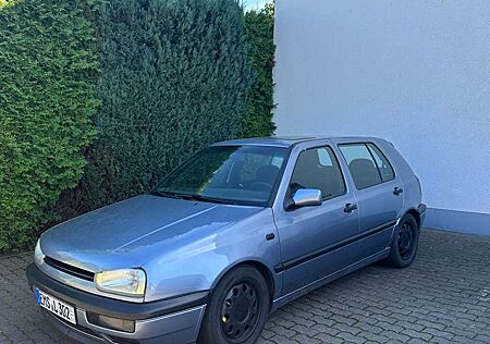 VW Golf Volkswagen 2.8 VR6