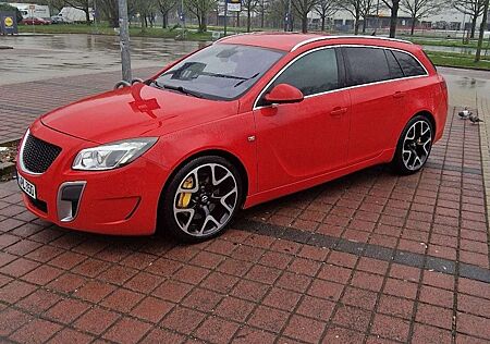 Opel Insignia 2.8 V6 Turbo Sports Tourer 4x4 OPC