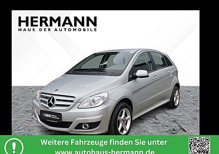 Mercedes-Benz B 180 NGT BlueEfficiency AHK*NAVI*Sitzhzg*PDC*LM