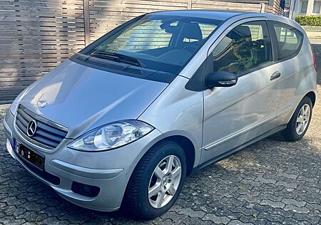Mercedes-Benz A 150 A-Klasse 3-Türer Classic