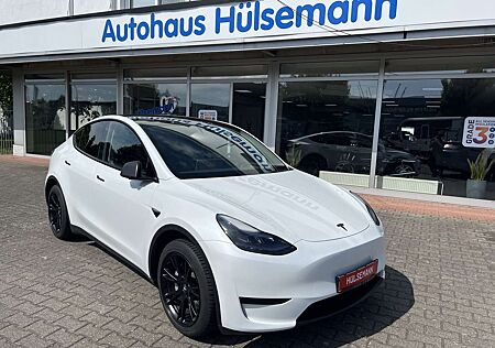 Tesla Model Y Basis RWD