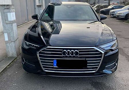 Audi A6 45 TFSI quattro S tronic design