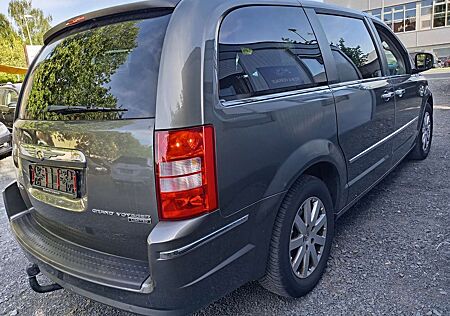 Chrysler Grand Voyager 2.8 CRD Limited 7 Sitze
