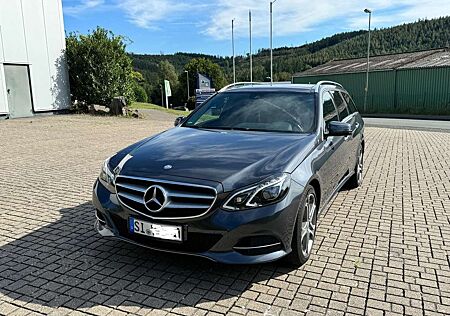 Mercedes-Benz E 350 T BlueTEC 7 G - TRONIC