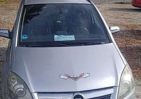 Opel Zafira 2.2 sport