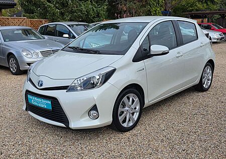 Toyota Yaris Hybrid 1.5 VVT-i*Autom*Bluetooth*R.Kamera*