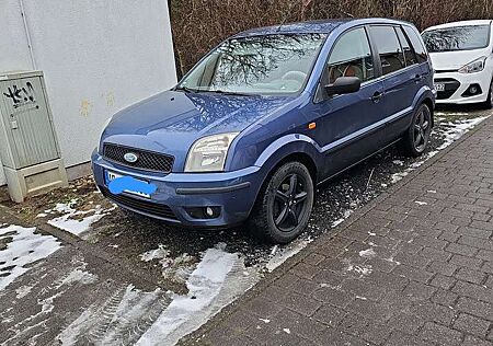 Ford Fusion 1.6 TDCI +