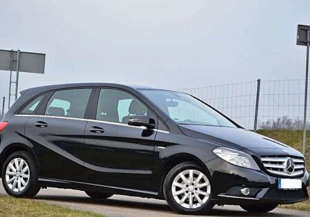 Mercedes-Benz B 180 CDI BlueEFFICIENCY EDITION 1
