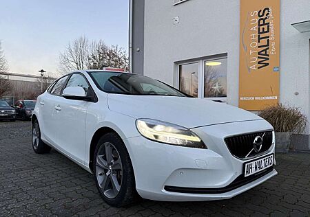 Volvo V40 Momentum=Automatik-Navi-Sitzheiz-LED=