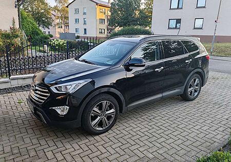 Hyundai Grand Santa Fe Style 4WD