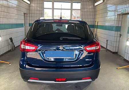 Suzuki SX4 S-Cross 1.4 Boosterjet Hybrid Club