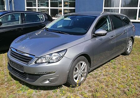 Peugeot 308 Active SW 130 Navi Klimaautomatik