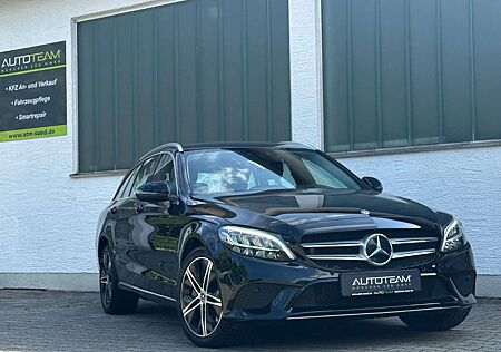 Mercedes-Benz C 300 T de*AVANTGARDE*1-HAND*KAMERA*LED*CARPLAY