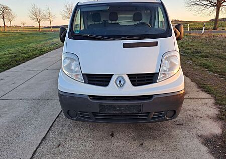 Renault Trafic 2.0 dCi 90 FAP L2H1