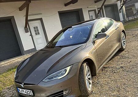 Tesla Model S 90D Allradantrieb SUC FREE