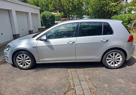 VW Golf Volkswagen 1.6 TDI BlueMotion Technology Lounge