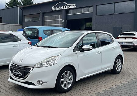 Peugeot 208 Style/Pano/Allwetter/Eu6/2.Ha/5Tür/PDC/SHZ/