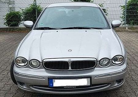 Jaguar X-Type 2.0 V6