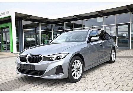 BMW 320 d xDrive Touring Navi LED SHz Apple CarPlay