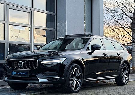 Volvo V90 Cross Country B4 AWD*ACC*PANO*LEDER*KAMERA*