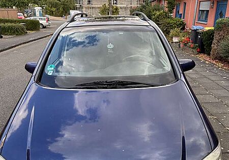 Opel Zafira 1.8 16V
