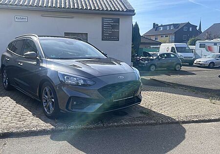 Ford Focus ST-Line