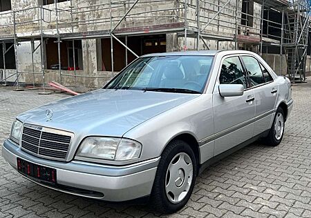 Mercedes-Benz C 200 -2.Hand-Klima-elektFenster-Tüv26-Allwetter