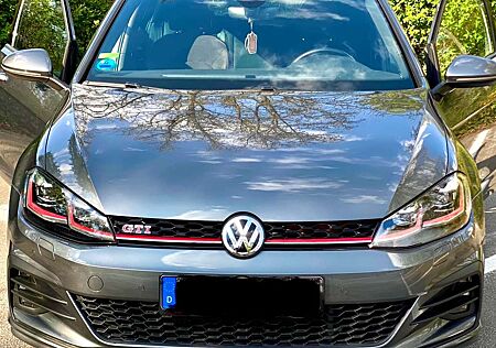 VW Golf GTI Volkswagen (BlueMotion Technology) DSGPerformance