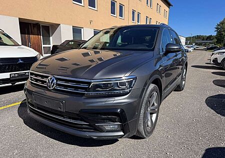 VW Tiguan Volkswagen 2.0 TDI Highline 4Motion