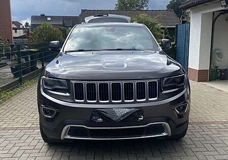 Jeep Grand Cherokee voll Austatung