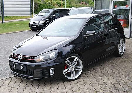 VW Golf Volkswagen 2.0 TSI GTI