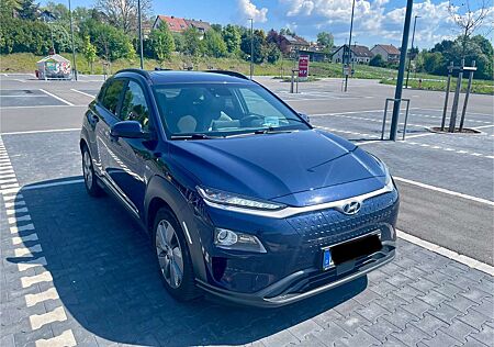 Hyundai Kona Premium Elektro 2WD
