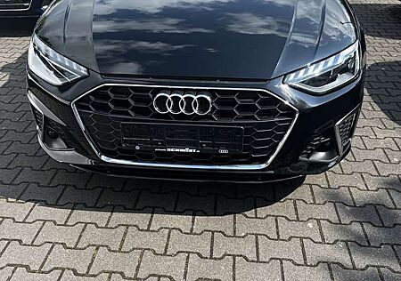 Audi A4 35 TFSI S line