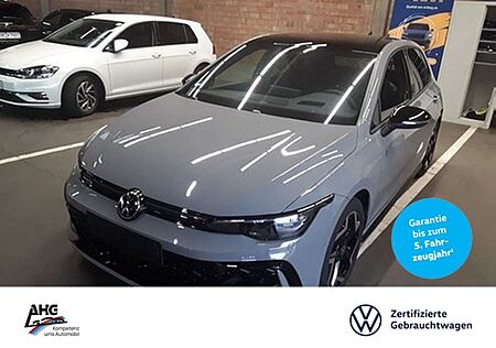 VW Golf Volkswagen VIII 1.5 eTSI DSG R-Line
