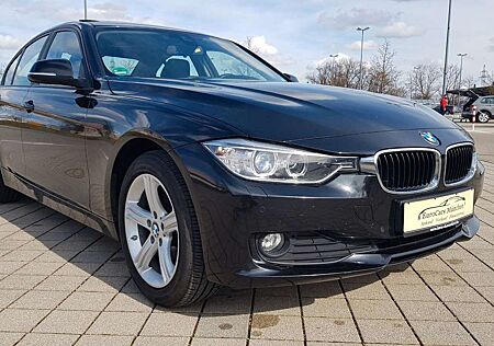 BMW 320 d xDrive aut. ~ Leder ~ AHK ~ HUD ~ Xenon ~